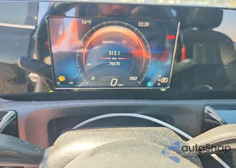 2020 Mercedes-Benz A 220 z USA, uszkodzony, nr VIN W1K3G4EB1LJ204725